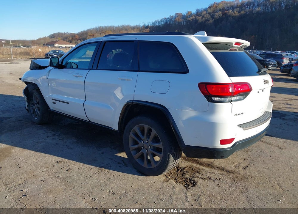 2016 JEEP GRAND CHEROKEE LIMITED 75TH ANNIVERSARY VIN: 1C4RJFBG6GC417018