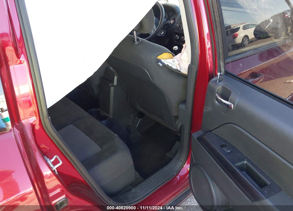 2014 JEEP COMPASS SPORT VIN: 1C4NJDBB8ED825633