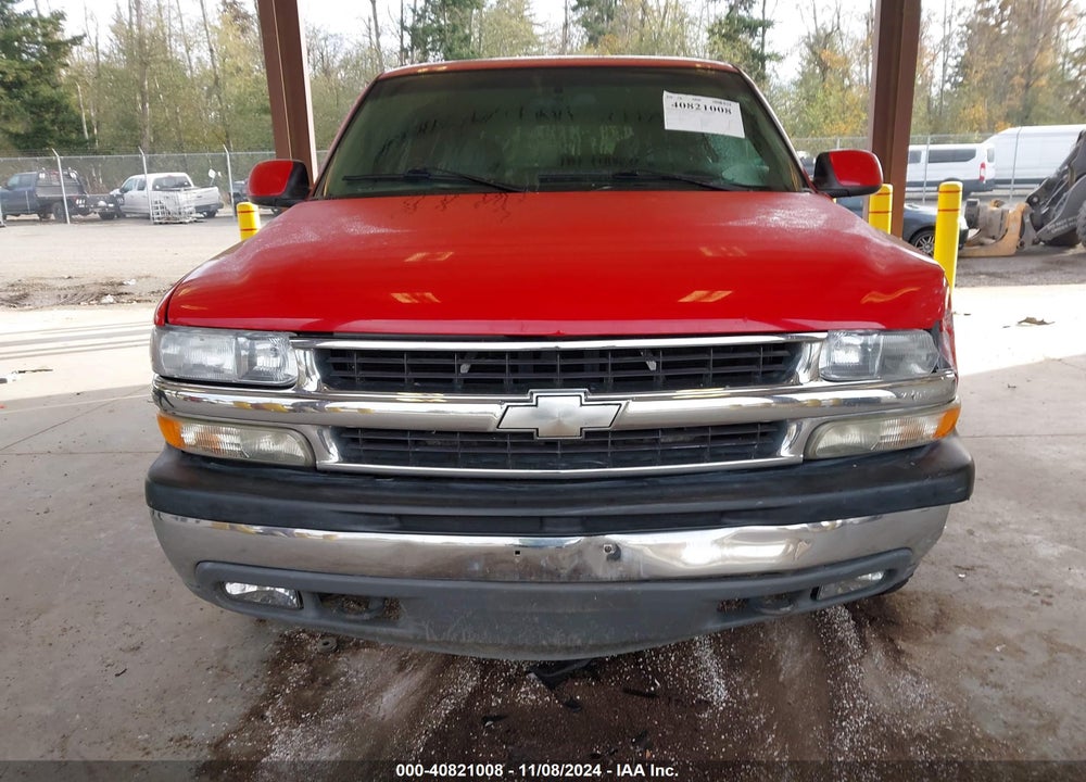 2001 CHEVROLET TAHOE LT VIN: 1GNEK13TX1R128469