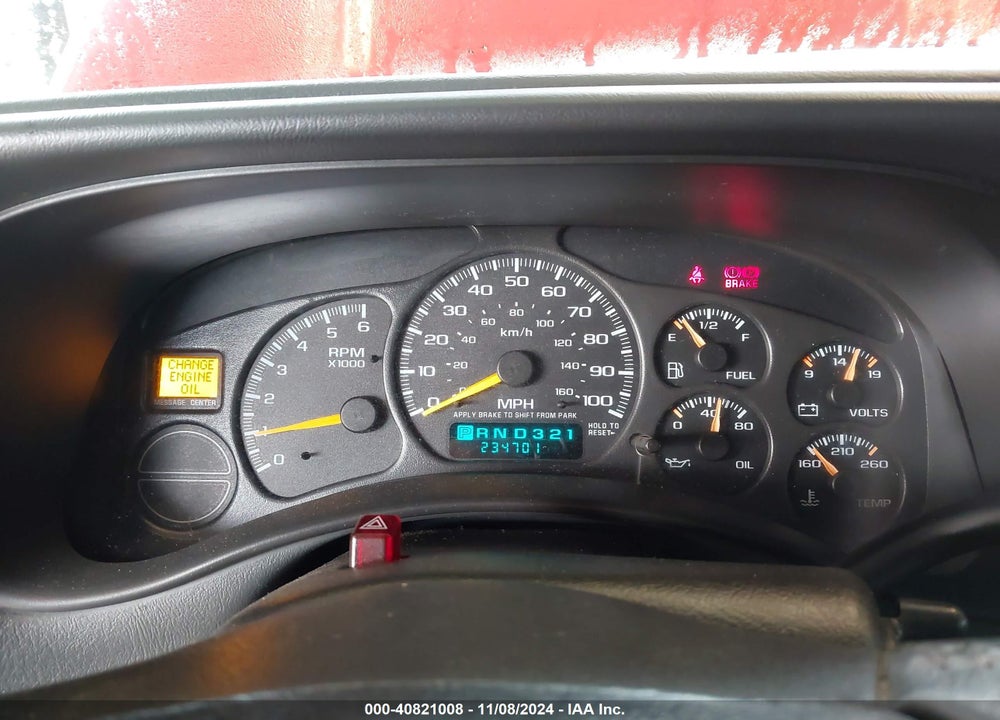 2001 CHEVROLET TAHOE LT VIN: 1GNEK13TX1R128469