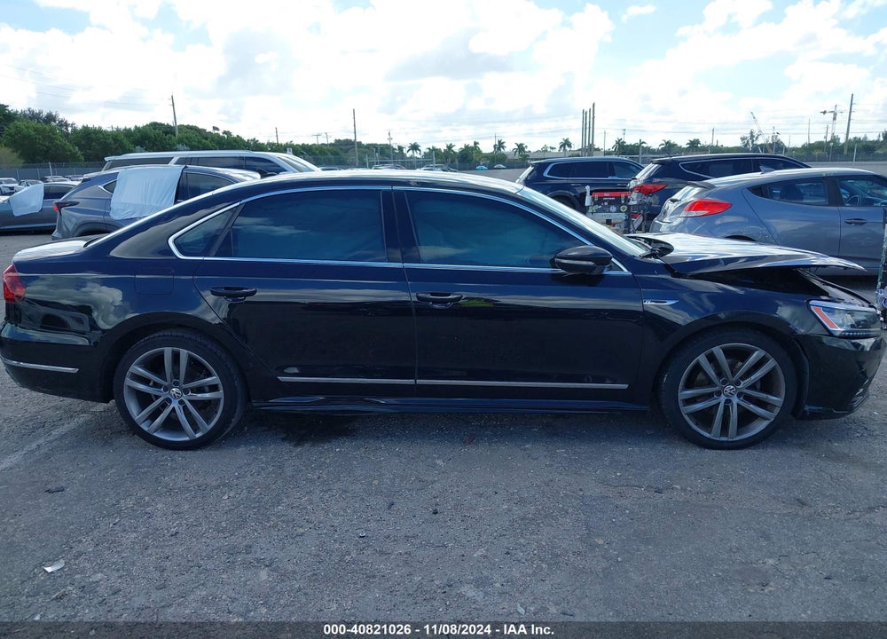 2017 VOLKSWAGEN PASSAT 1.8T R-LINE VIN: 1VWDT7A38HC067365