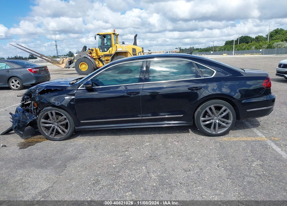2017 VOLKSWAGEN PASSAT 1.8T R-LINE VIN: 1VWDT7A38HC067365