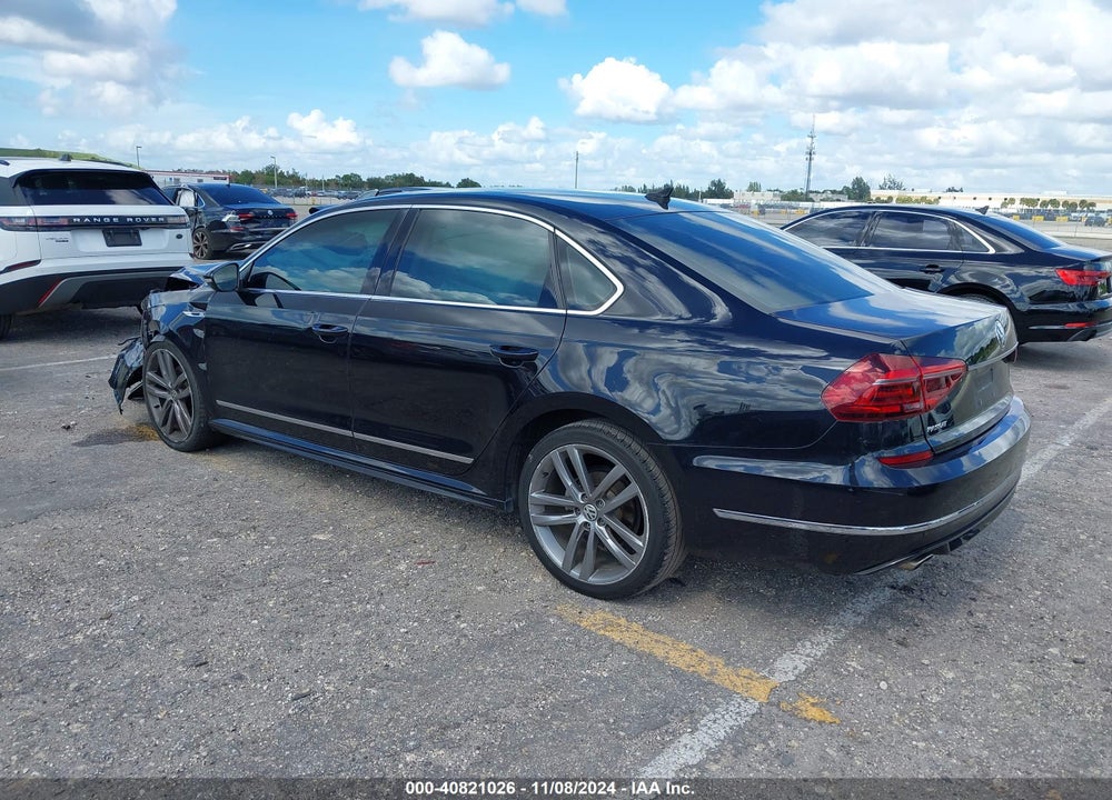 2017 VOLKSWAGEN PASSAT 1.8T R-LINE VIN: 1VWDT7A38HC067365