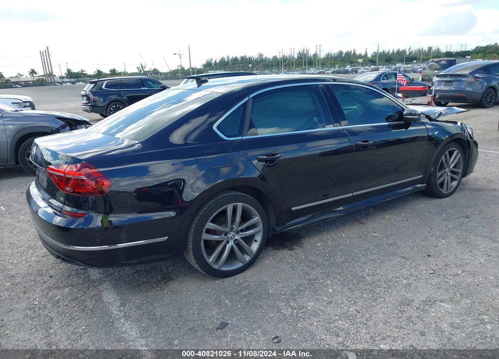 2017 VOLKSWAGEN PASSAT 1.8T R-LINE VIN: 1VWDT7A38HC067365