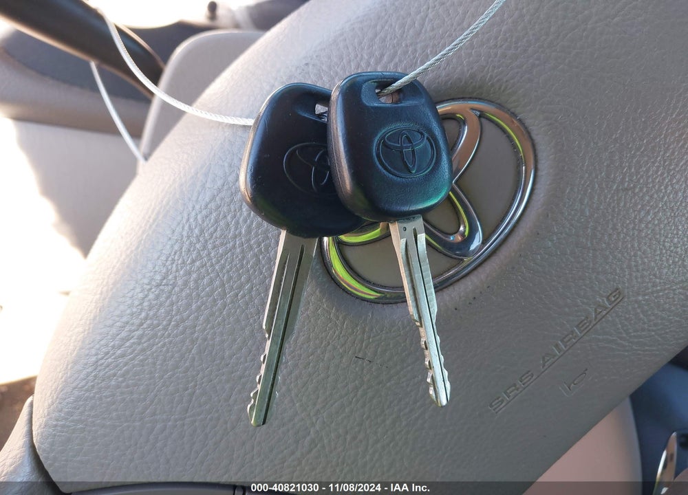 2005 TOYOTA SIENNA LE VIN: 5TDZA23C85S281278