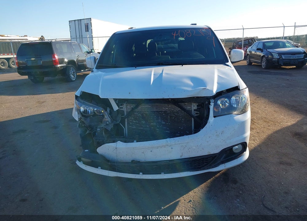 2018 DODGE GRAND CARAVAN GT VIN: 2C4RDGEG9JR219945