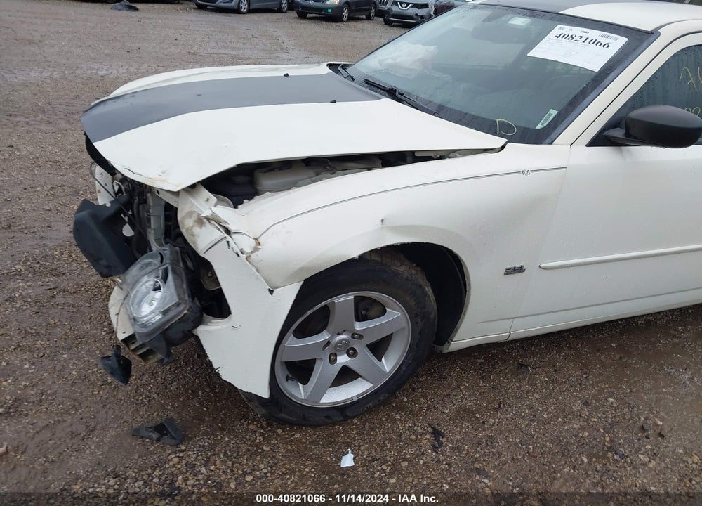 2008 DODGE CHARGER VIN: 2B3LA43GX8H246962