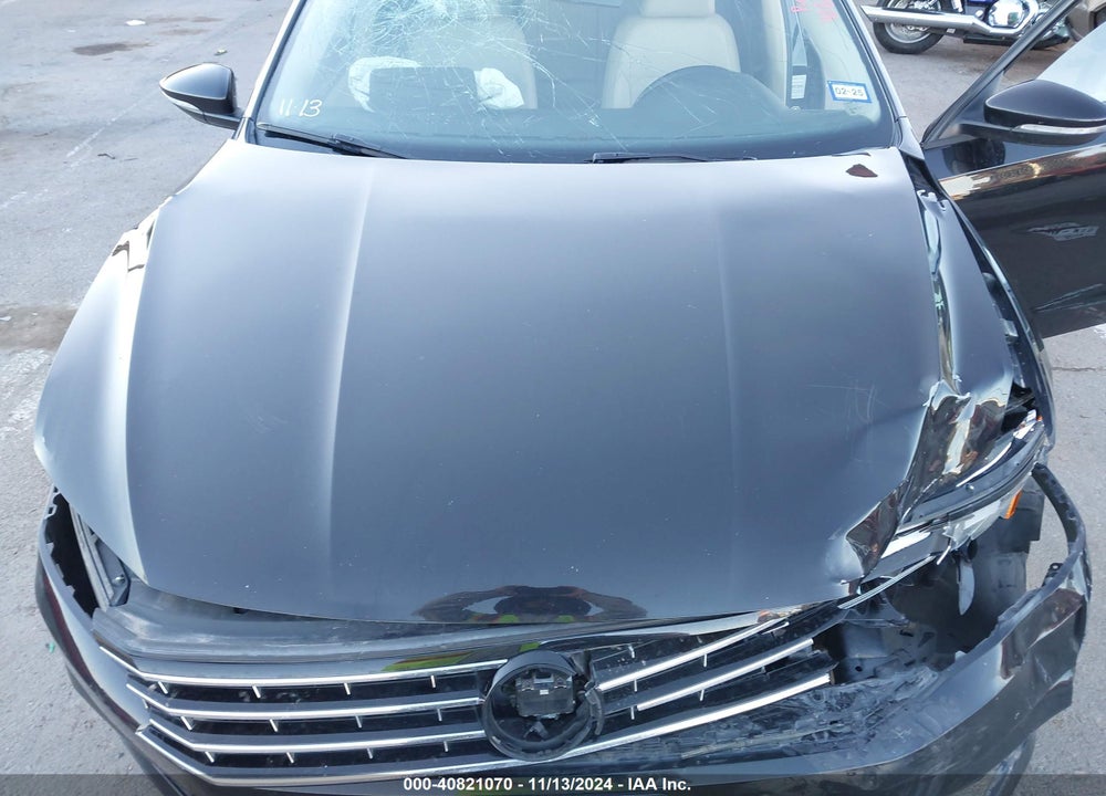 2019 VOLKSWAGEN PASSAT VIN: 1VWLA7A37KC012298