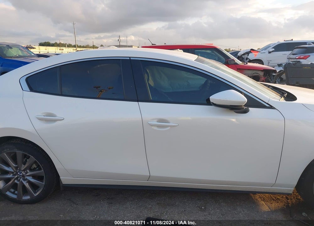 2023 MAZDA 3 2.5 S SELECT VIN: 3MZBPABM3PM385651