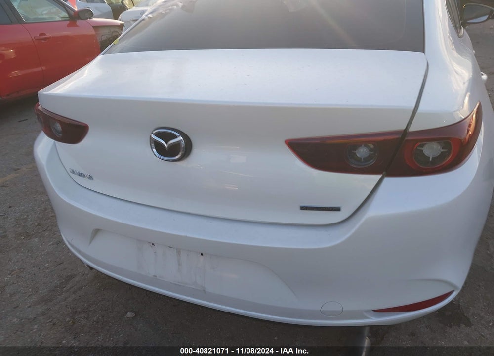 2023 MAZDA 3 2.5 S SELECT VIN: 3MZBPABM3PM385651