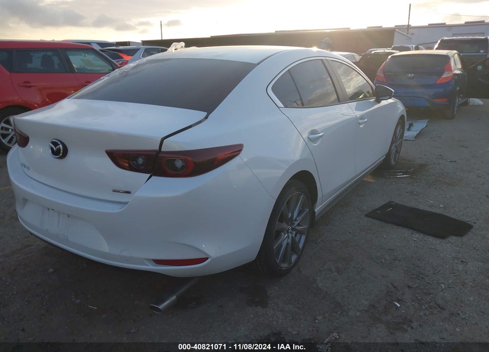 2023 MAZDA 3 2.5 S SELECT VIN: 3MZBPABM3PM385651