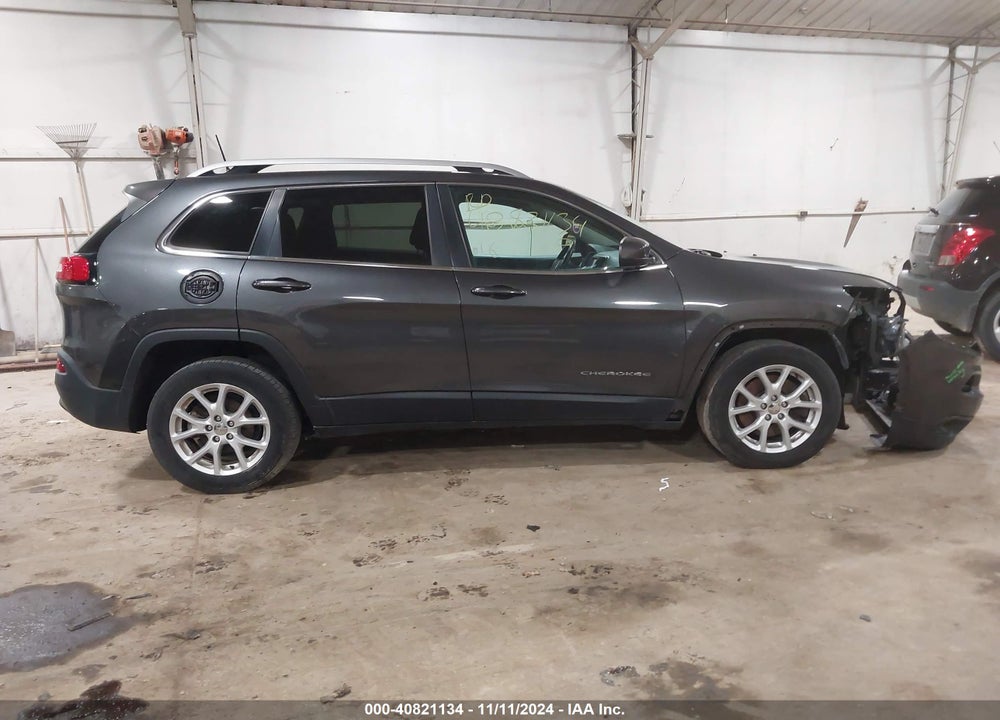 2016 JEEP CHEROKEE LATITUDE VIN: 1C4PJLCB8GW201226