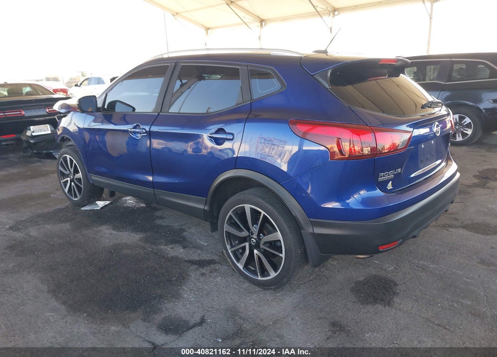 2017 NISSAN ROGUE SPORT SL VIN: JN1BJ1CP3HW000784