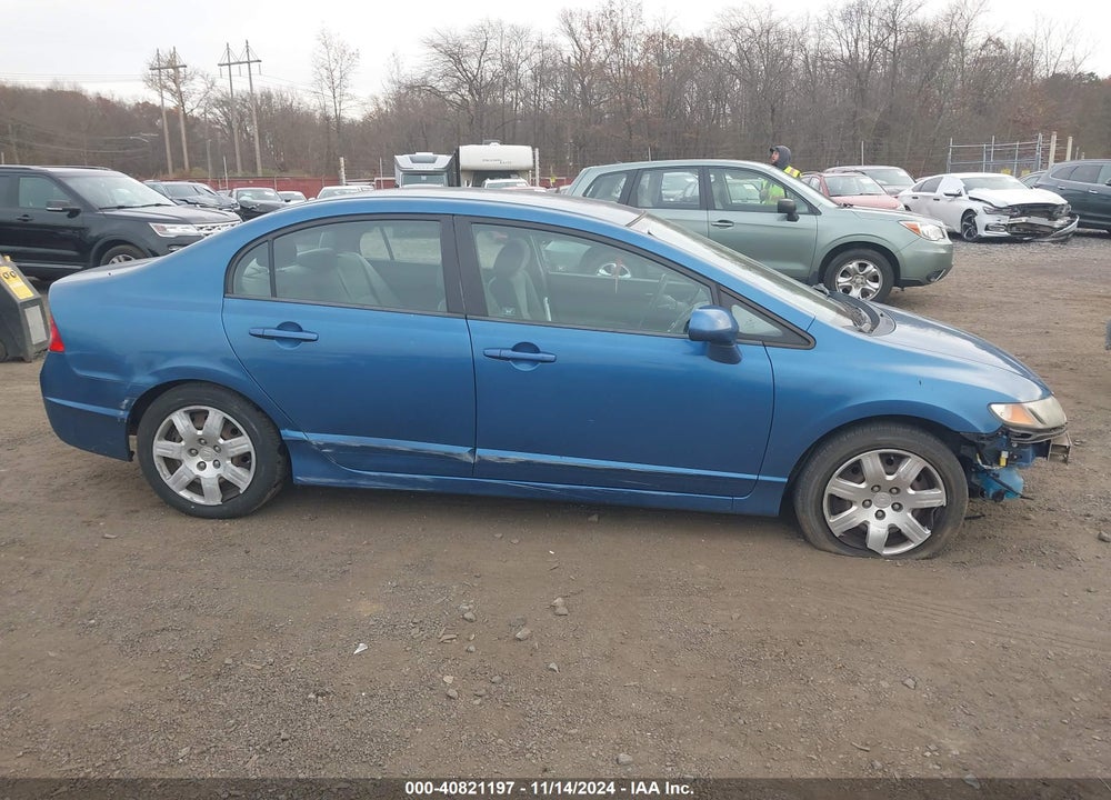 2010 HONDA CIVIC LX VIN: 2HGFA1F50AH573835