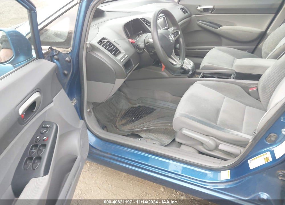 2010 HONDA CIVIC LX VIN: 2HGFA1F50AH573835