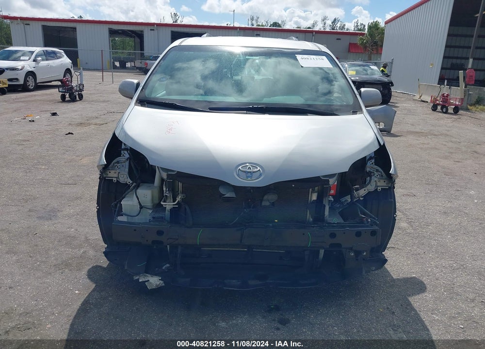 2016 TOYOTA SIENNA LE 8 PASSENGER VIN: 5TDKK3DC0GS695256