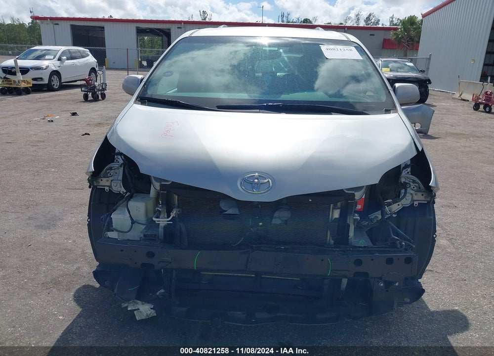 2016 TOYOTA SIENNA LE 8 PASSENGER VIN: 5TDKK3DC0GS695256