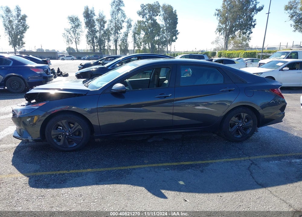 2021 HYUNDAI ELANTRA SEL VIN: 5NPLM4AG7MH052500