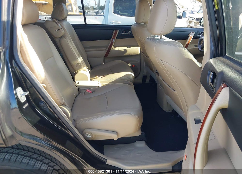 2013 TOYOTA HIGHLANDER LIMITED V6 VIN: 5TDYK3EH3DS105941