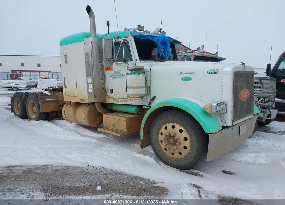 1995 PETERBILT 379 VIN: 1XP5DR9XXSN377843