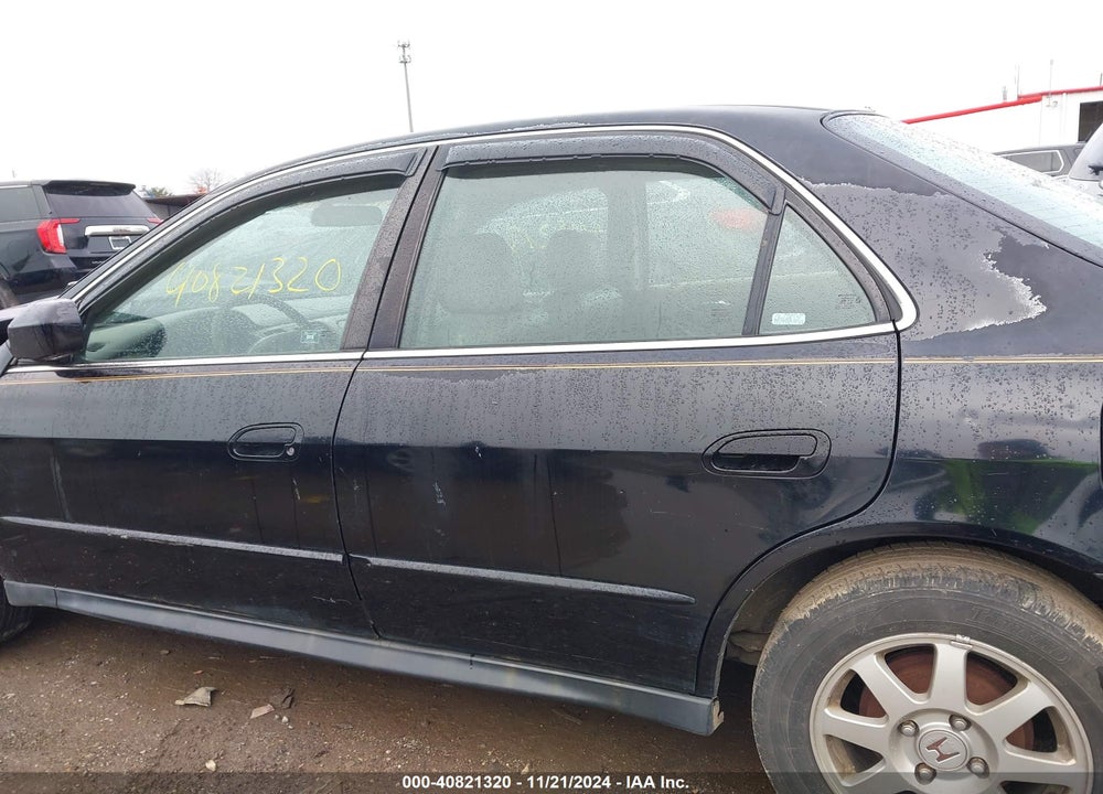 2002 HONDA ACCORD 2.3 SE VIN: 1HGCG56762A102427