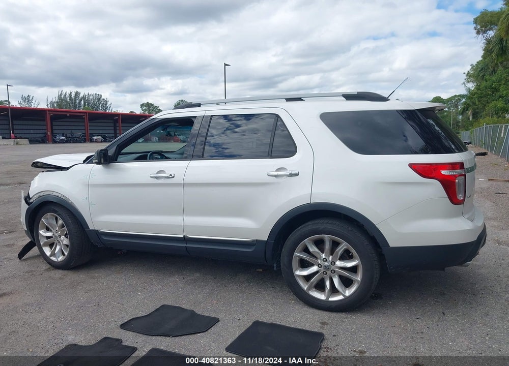 2011 FORD EXPLORER XLT VIN: 1FMHK8D88BGA44703