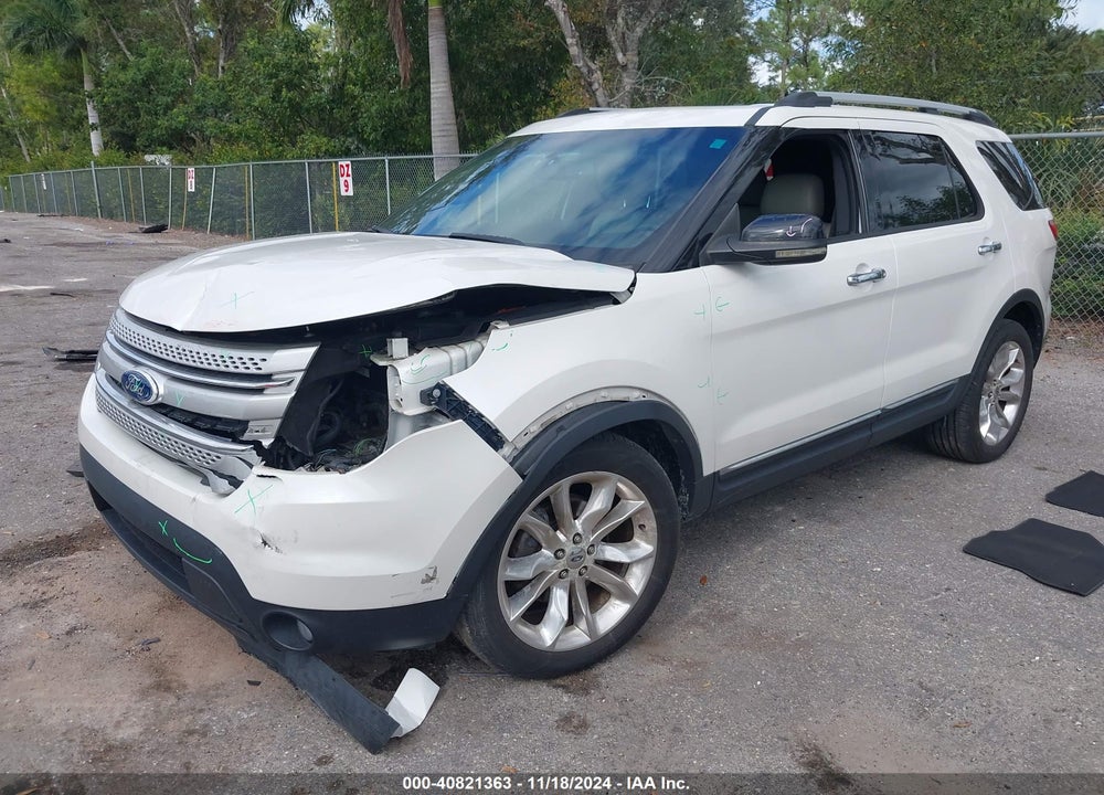 2011 FORD EXPLORER XLT VIN: 1FMHK8D88BGA44703