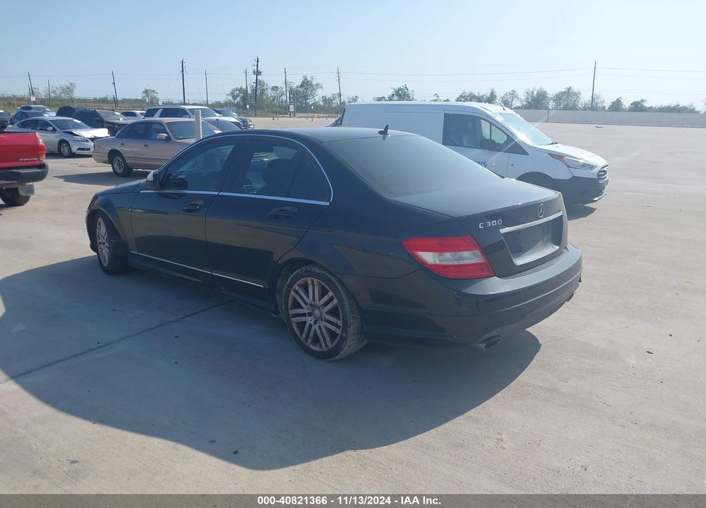 2009 MERCEDES-BENZ C 300 LUXURY/SPORT VIN: WDDGF54X59F216430