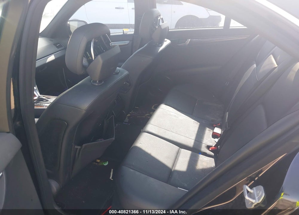 2009 MERCEDES-BENZ C 300 LUXURY/SPORT VIN: WDDGF54X59F216430