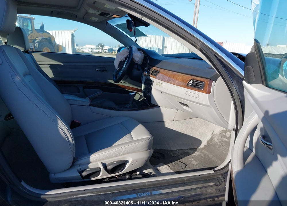 2007 BMW 328I VIN: WBAWV13527PG07009