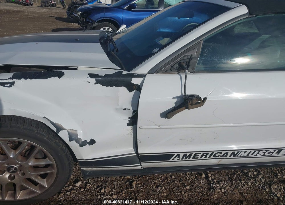 2005 FORD MUSTANG VIN: 1ZVFT84N555206332