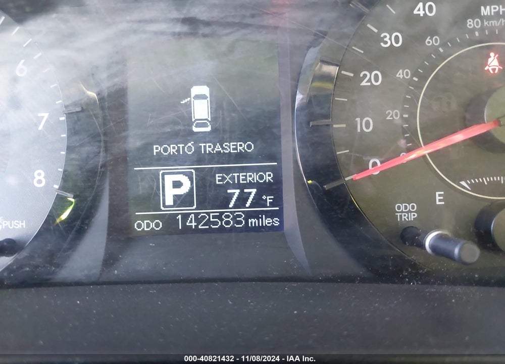 2015 TOYOTA SIENNA LE 8 PASSENGER VIN: 5TDKK3DC5FS627503