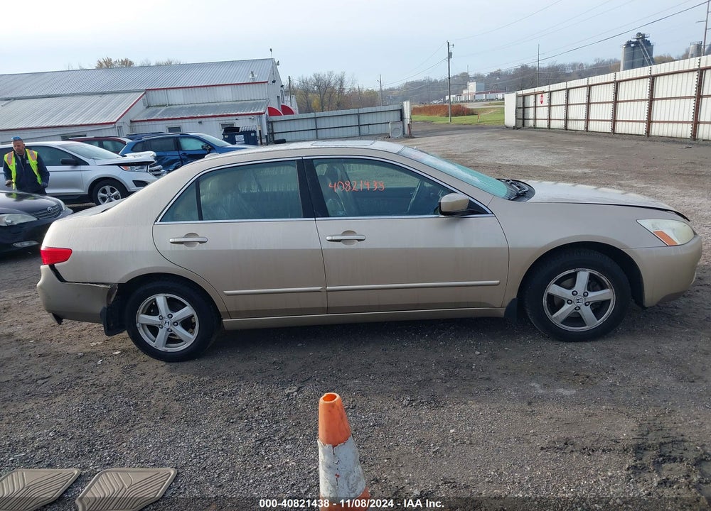 2005 HONDA ACCORD 2.4 EX VIN: 1HGCM56875A160133
