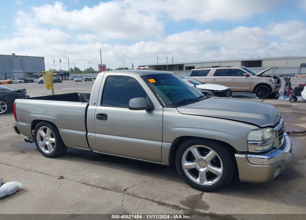 2000 GMC SIERRA 1500 SL VIN: 1GTEC14W5YZ345727