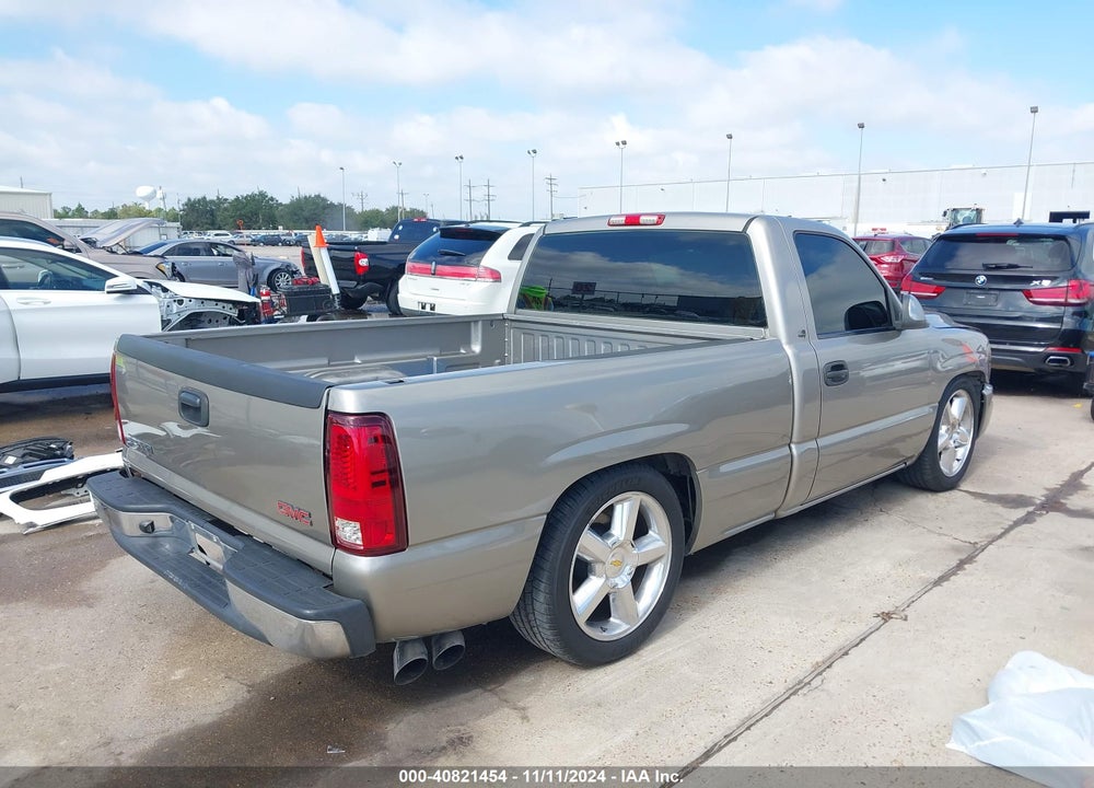2000 GMC SIERRA 1500 SL VIN: 1GTEC14W5YZ345727