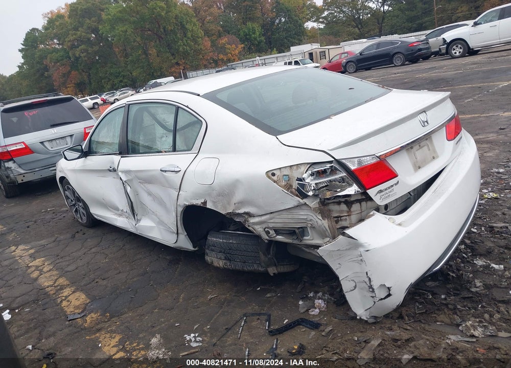 2013 HONDA ACCORD SPORT VIN: 1HGCR2F50DA282725