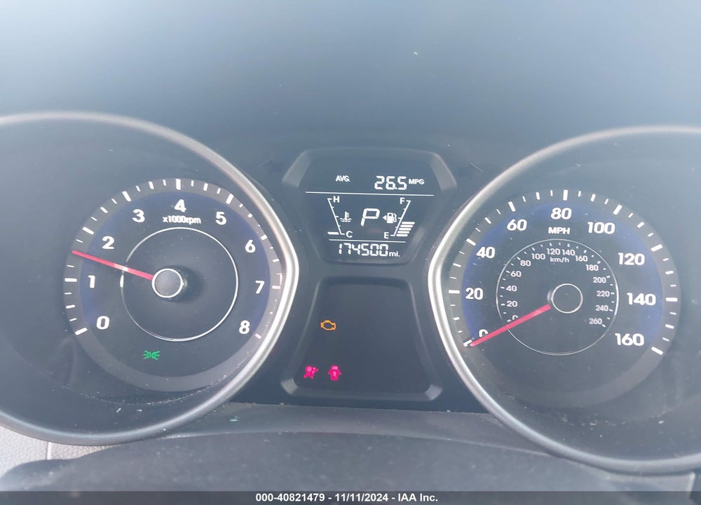 2015 HYUNDAI ELANTRA LIMITED VIN: 5NPDH4AE1FH556132