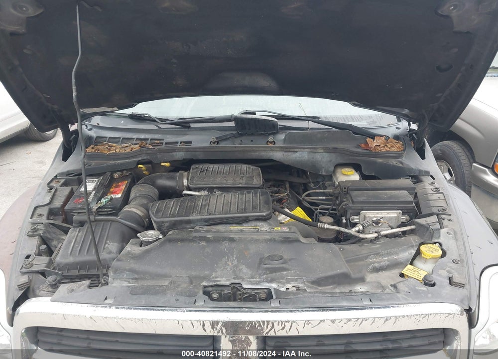2006 DODGE DURANGO SXT VIN: 1D4HB38N06F173380