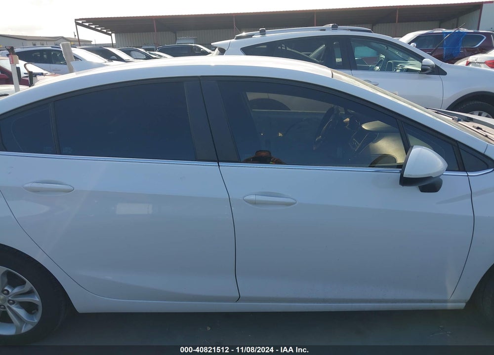 2019 CHEVROLET CRUZE LT VIN: 1G1BE5SM9K7114623