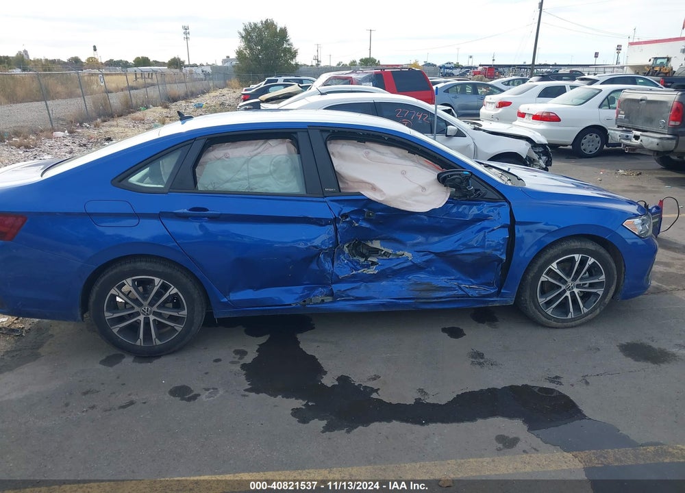 2024 VOLKSWAGEN JETTA 1.5T SPORT VIN: 3VWAM7BU0RM084720