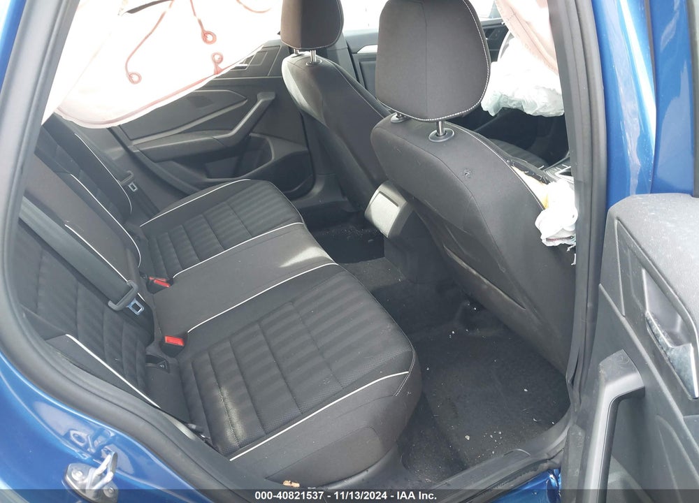 2024 VOLKSWAGEN JETTA 1.5T SPORT VIN: 3VWAM7BU0RM084720