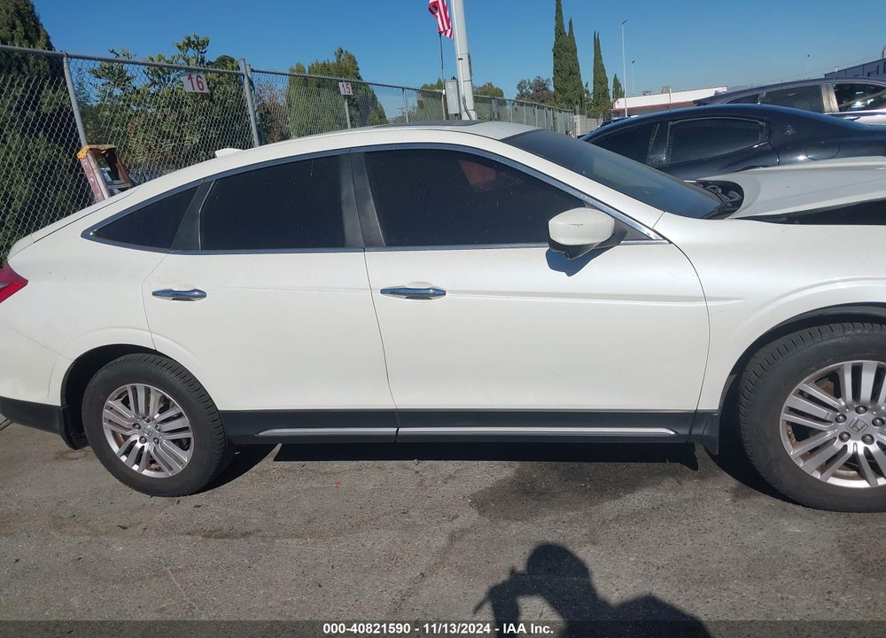 2013 HONDA CROSSTOUR VIN: 5J6TF3H52DL000383