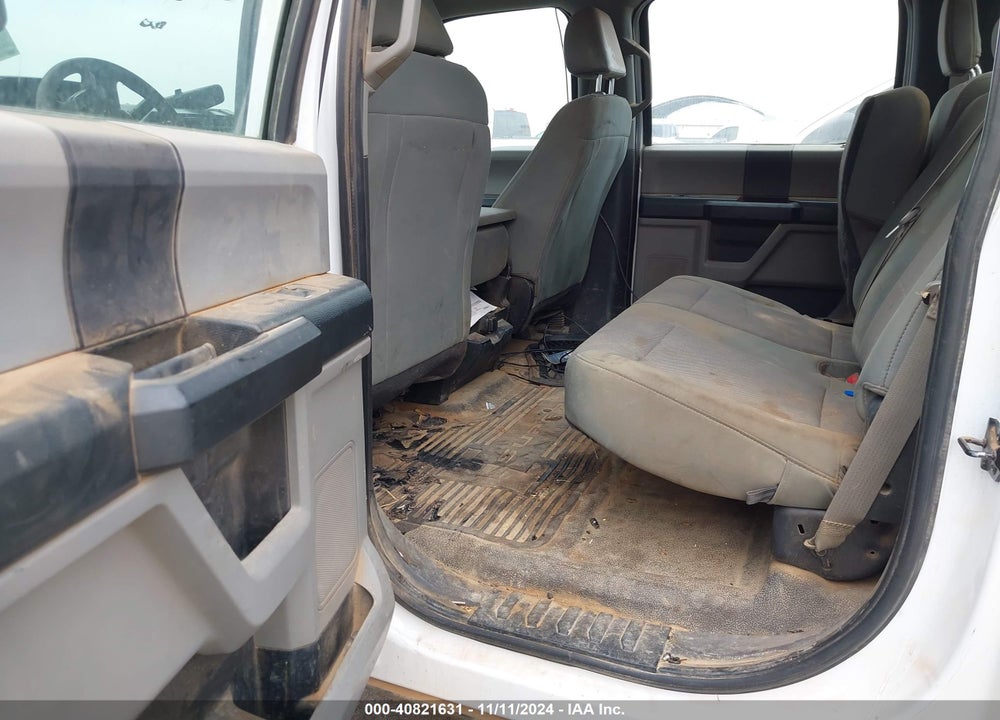 2019 FORD F-350 CHASSIS XL VIN: 1FD8W3HT4KED67941