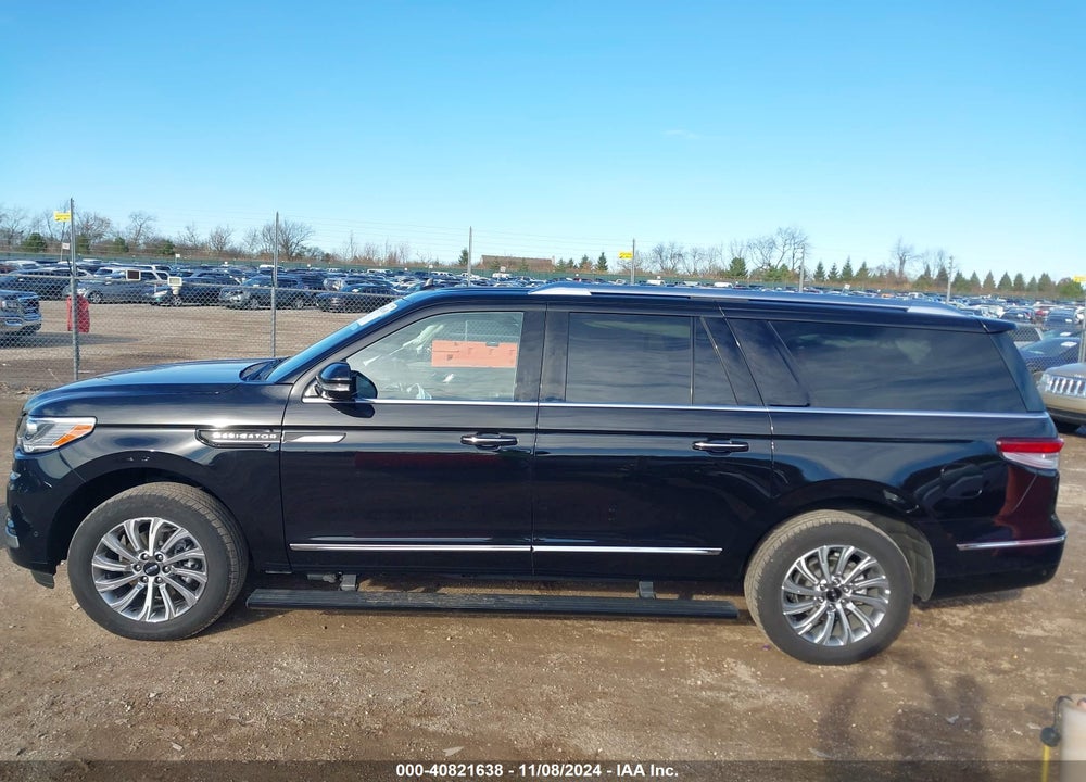 2023 LINCOLN NAVIGATOR STANDARD L VIN: 5LMJJ3NG8PEL13862