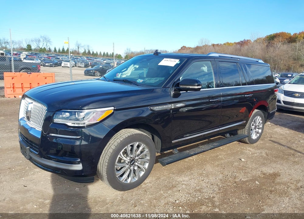 2023 LINCOLN NAVIGATOR STANDARD L VIN: 5LMJJ3NG8PEL13862