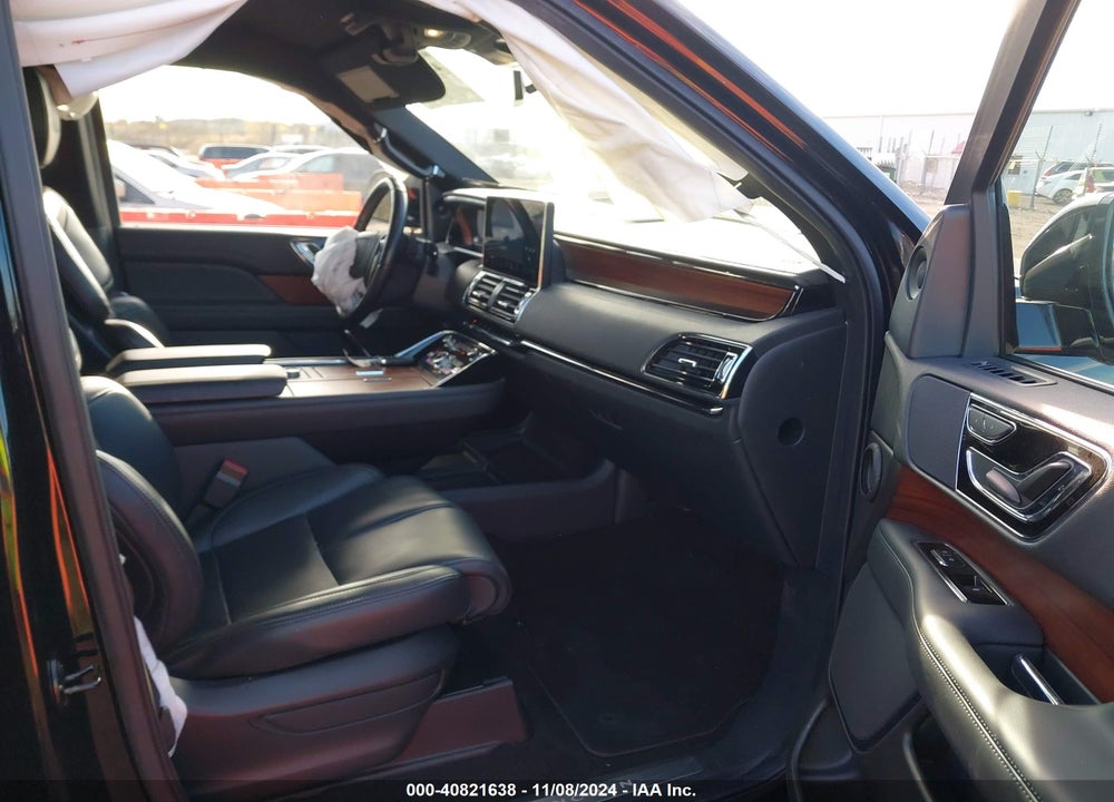 2023 LINCOLN NAVIGATOR STANDARD L VIN: 5LMJJ3NG8PEL13862