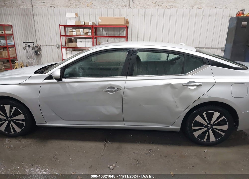 2022 NISSAN ALTIMA SV FWD VIN: 1N4BL4DV4NN404545