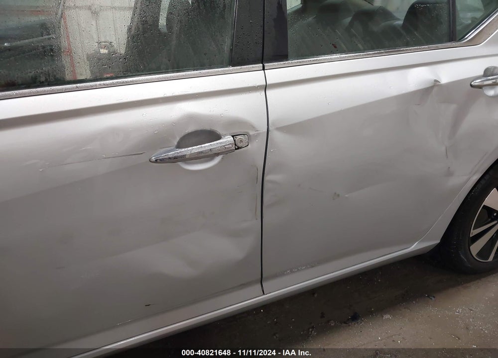 2022 NISSAN ALTIMA SV FWD VIN: 1N4BL4DV4NN404545