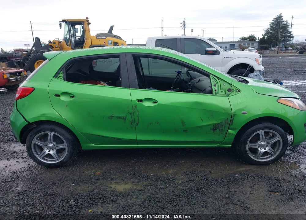2011 MAZDA 2 TOURING VIN: JM1DE1HZ7B0112437