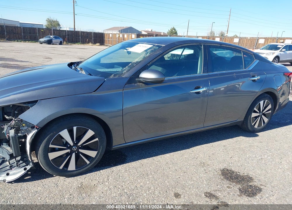 2022 NISSAN ALTIMA SV FWD VIN: 1N4BL4DVXNN328829